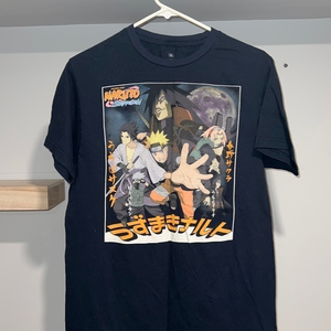 Naruto black T-shirt‎
